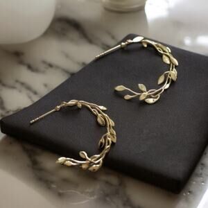 NEW 14K yellow gold plated leaves Boho hoop earrings jewelry B22B
